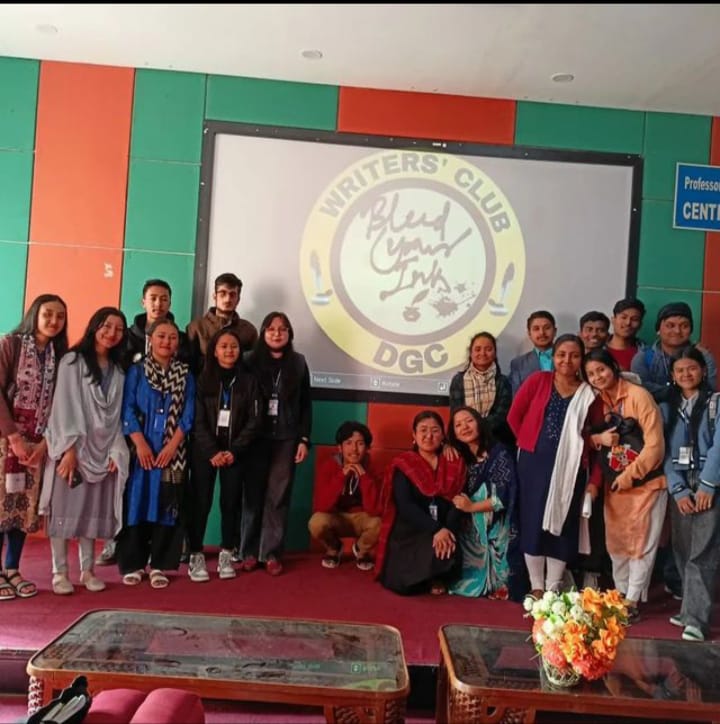 darjeelinggovernmentcollege.com Photos