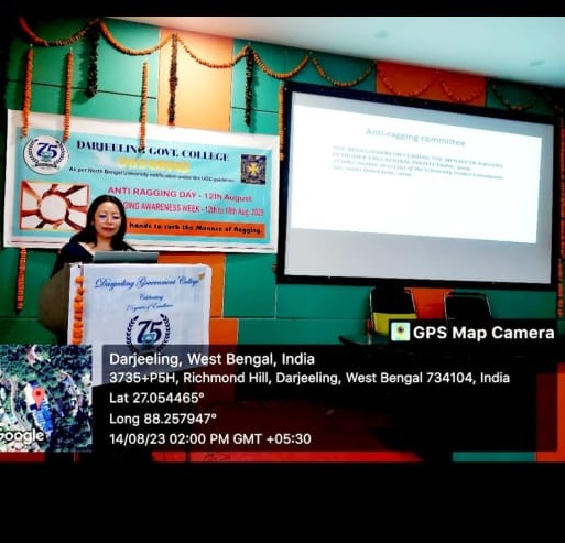 darjeelinggovernmentcollege.com Photos