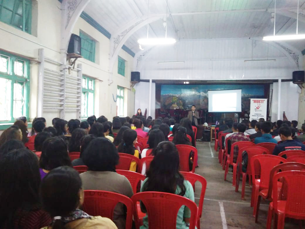 darjeelinggovernmentcollege.com Photos