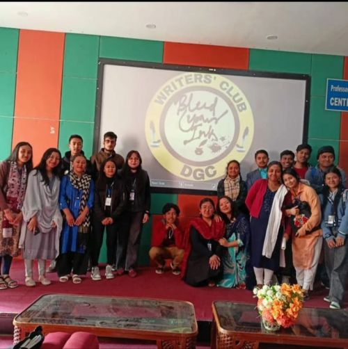 darjeelinggovernmentcollege.com Photos