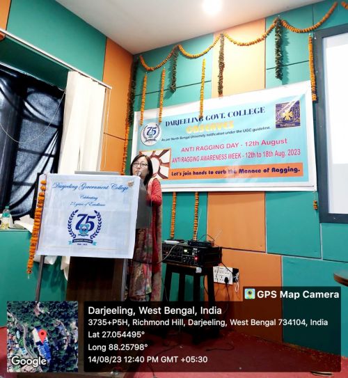 darjeelinggovernmentcollege.com Photos